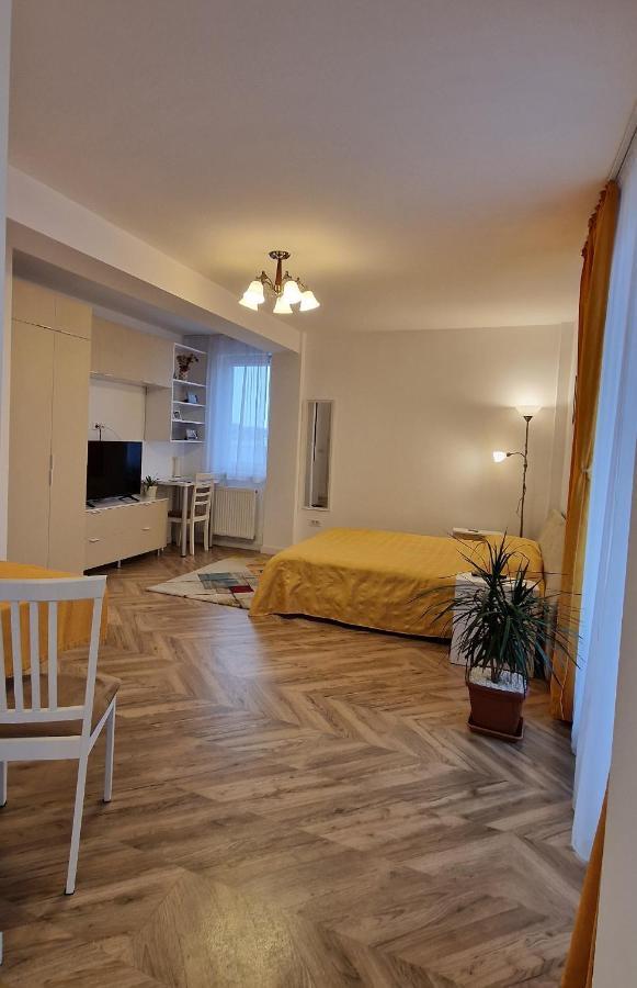 Domus Magistrae Lägenhet Bukarest Exteriör bild