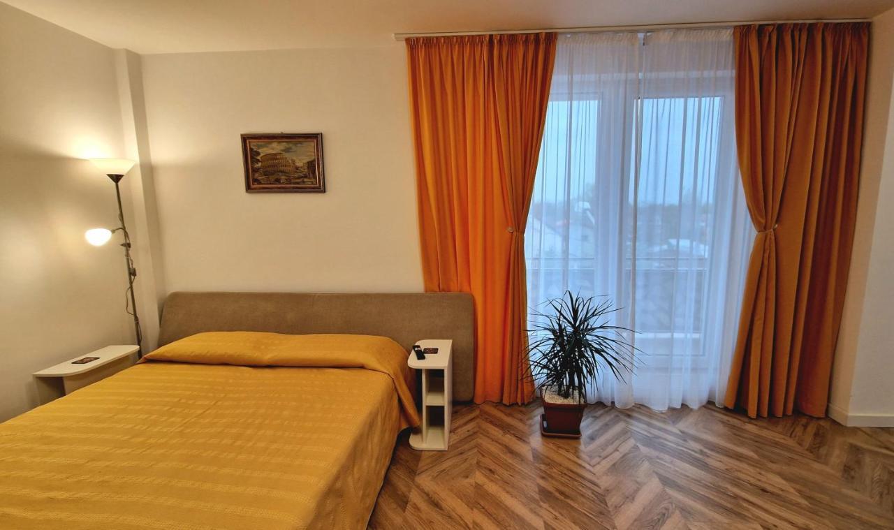 Domus Magistrae Lägenhet Bukarest Exteriör bild