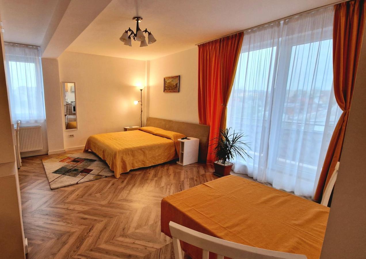 Domus Magistrae Lägenhet Bukarest Exteriör bild